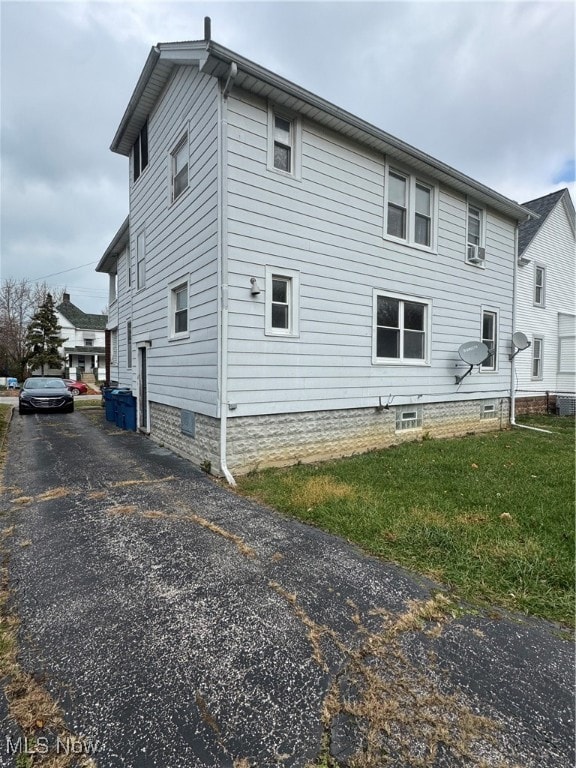 1029 W 10th St, Lorain, OH 44052 - photo 3