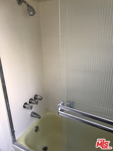 1750 N Sycamore Ave unit 310, Los Angeles, CA 90028 - photo 6