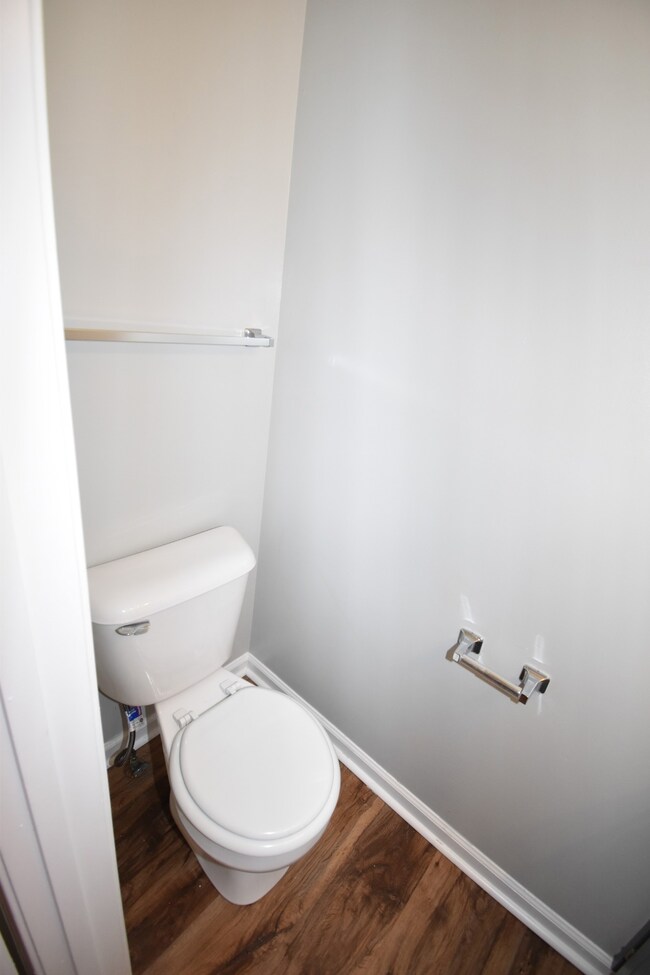 3276 Tower Dr unit A, Clarksville, TN 37042 - photo 7