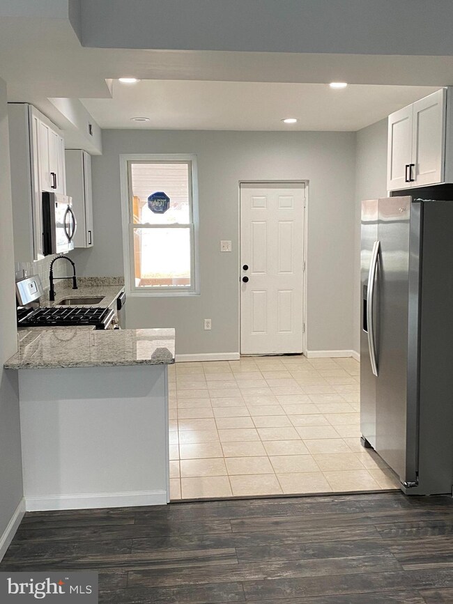 3318 Brighton St, Baltimore, MD 21216 - photo 6