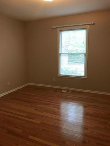 5 Cameron Ln