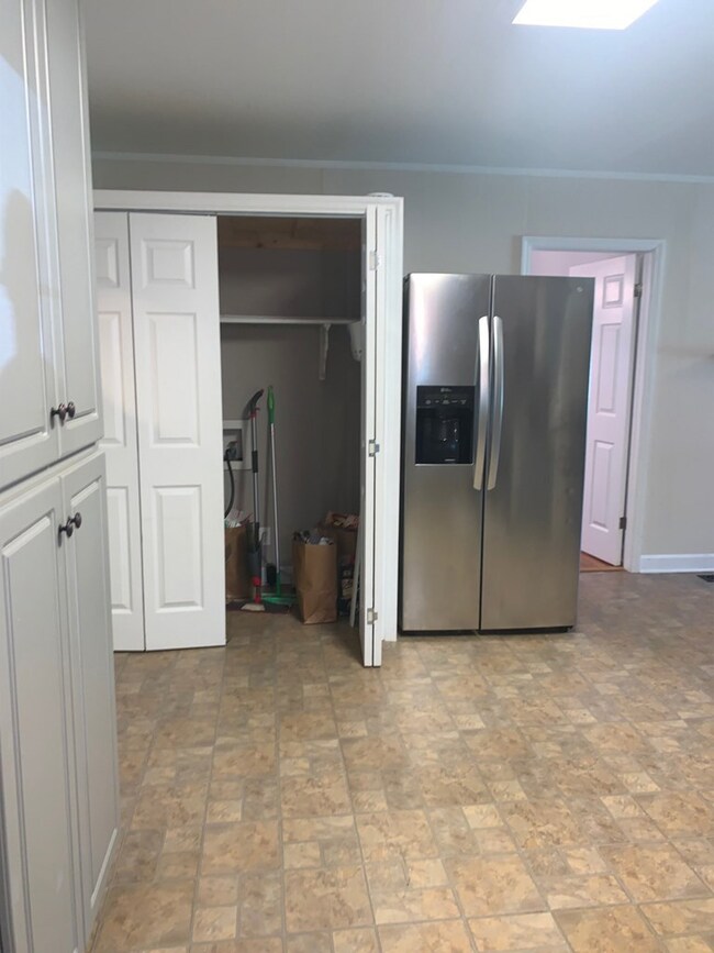 Kitchen with Laundry Closet