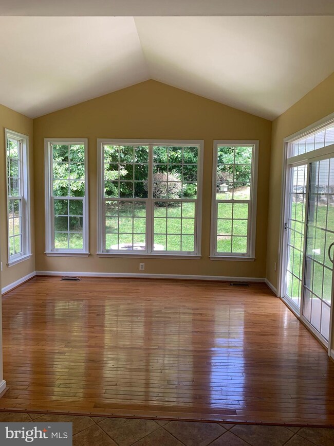 13914 Chadsworth Terrace, Laurel, MD 20707 - photo 6