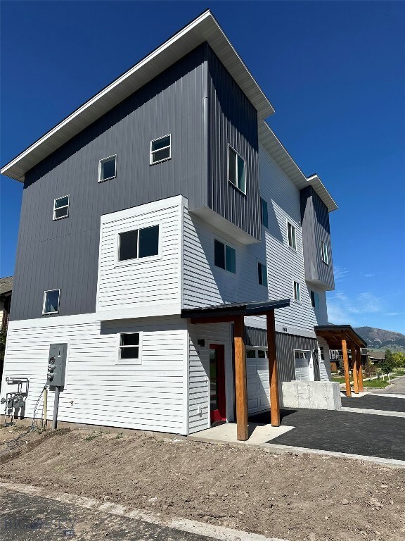 2983 Fen Way unit A, Bozeman, MT 59718 - photo 2