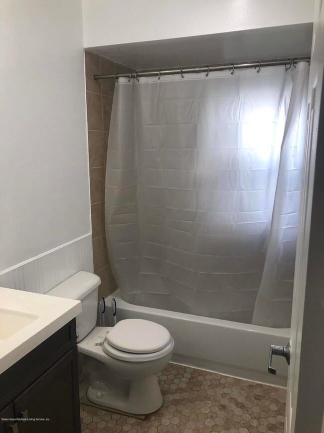 121 Egbert Ave unit 1, Staten Island, NY 10310 - photo 5