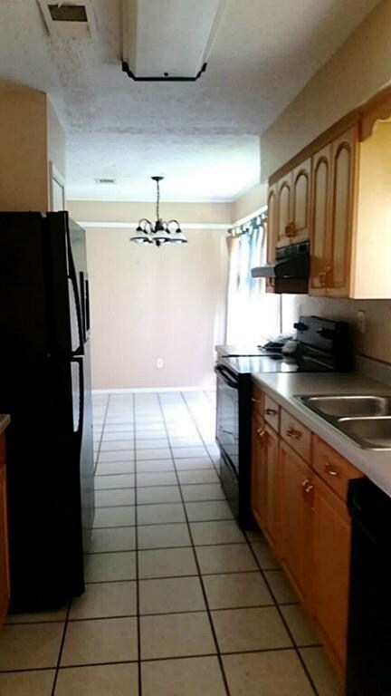 16430 Hibiscus Ln, Friendswood, TX 77546 - photo 5