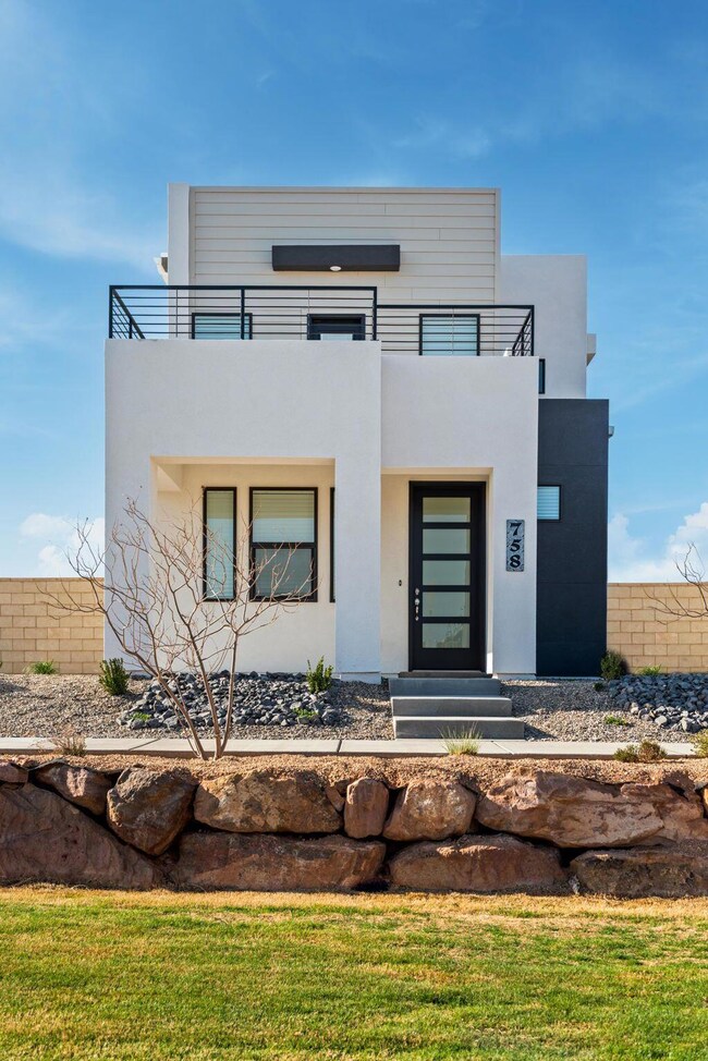 2-web-or-mls-1- CAREFREE HOMES - 758 SLA