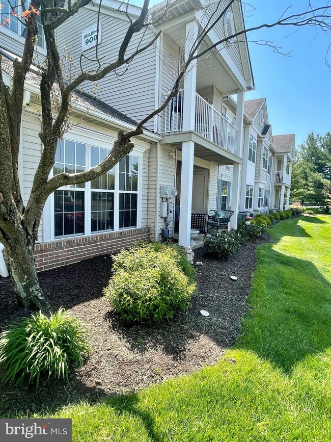 901A Oliphant Ln, Mount Laurel, NJ 08054 - photo 3