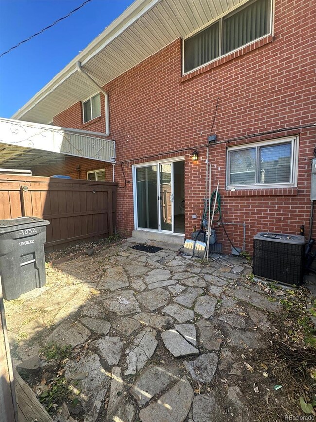 9032 E Mansfield Ave unit 404, Denver, CO 80237 - photo 4