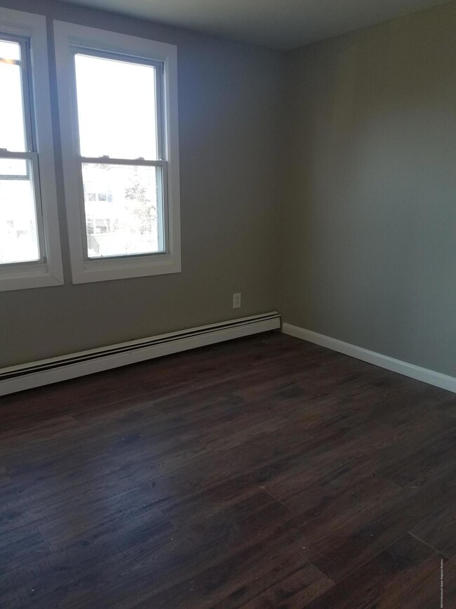 8 Passaic St, North Middletown, NJ 07748 - photo 7