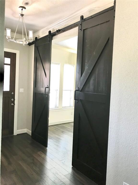 580 Hidden Meadow Dr, Keller, TX 76248 - photo 3