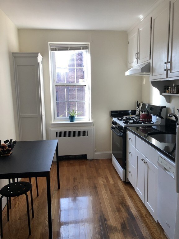 12 Ware St unit 41, Cambridge, MA 02138 - photo 5