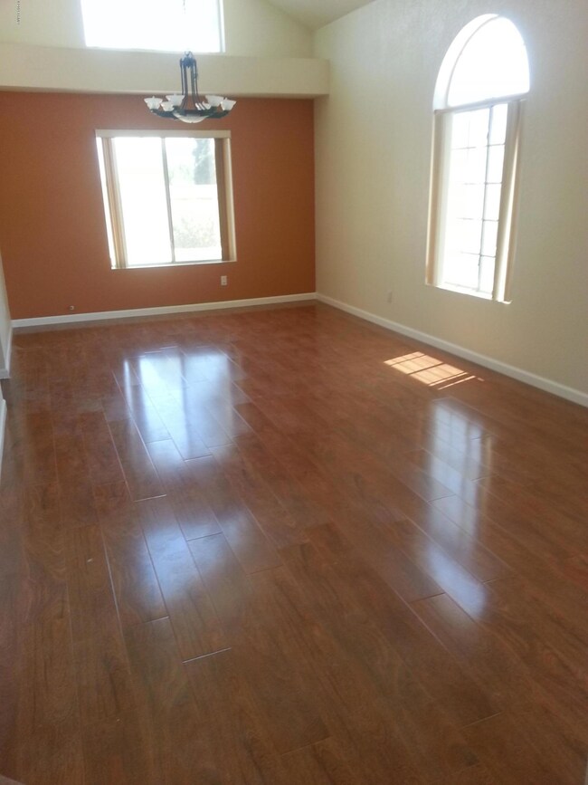 16827 S 34th Way, Phoenix, AZ 85048 - photo 2