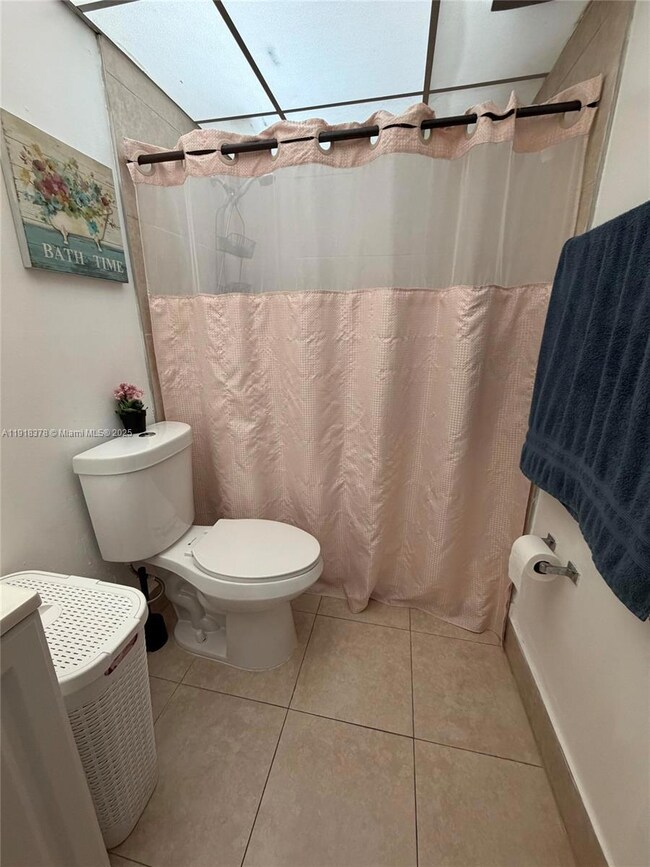 8415 SW 107th Ave unit 261W, Miami, FL 33173 - photo 4