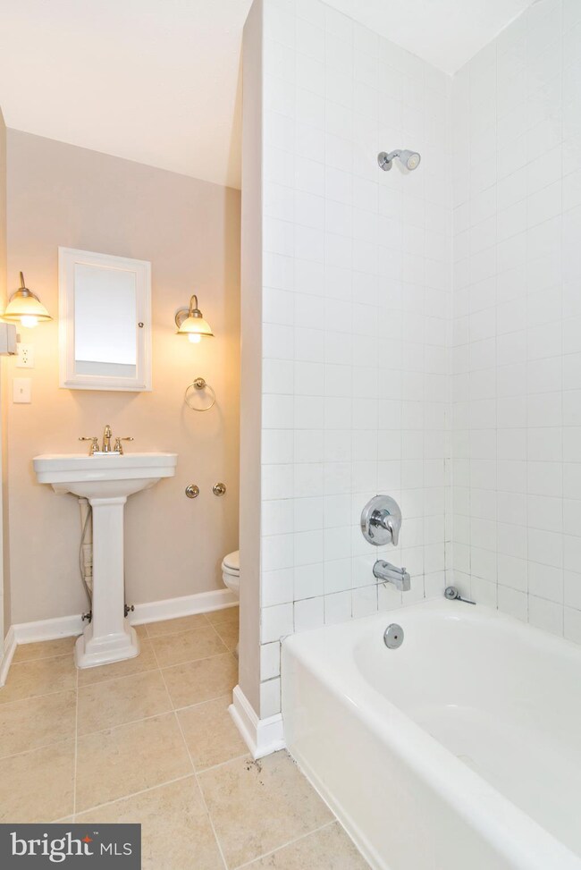 10 W 7th St, Frederick, MD 21701 - photo 5