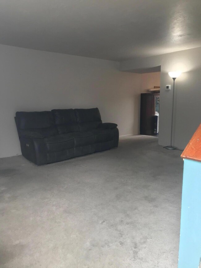 2000 Brookhurst St unit 31, Medford, OR 97504 - photo 4