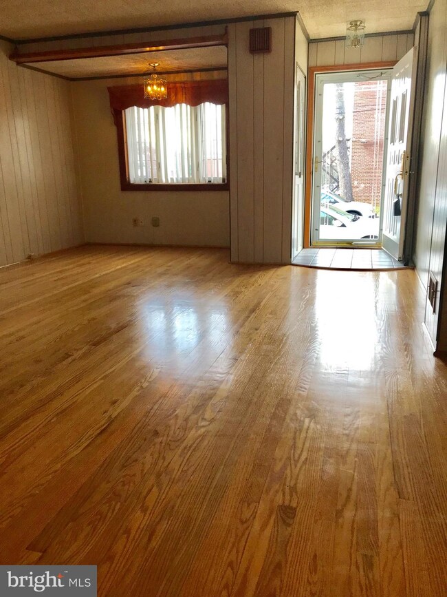 2213 Seneca Rd, Wilmington, DE 19805 - photo 7