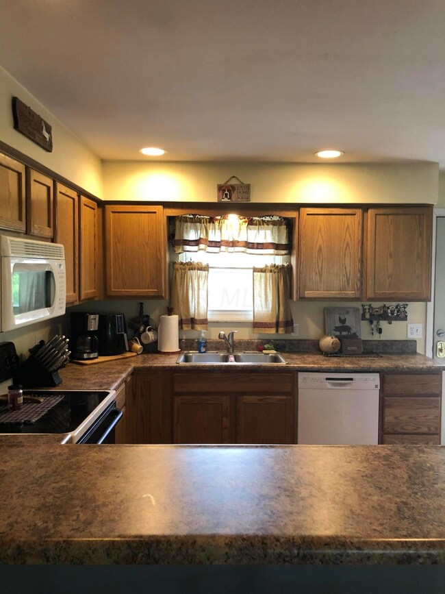 D809A294-ABD3-4EEB-AC07-1119C2AED7FA