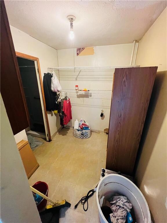 2041 N Centerline Rd, Franklin, IN 46131 - photo 4