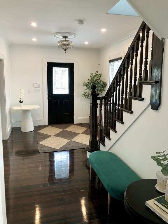 28 Norfolk Ave, Swampscott, MA 01907 - photo 4