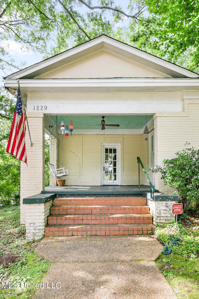 1229 Poplar final-3