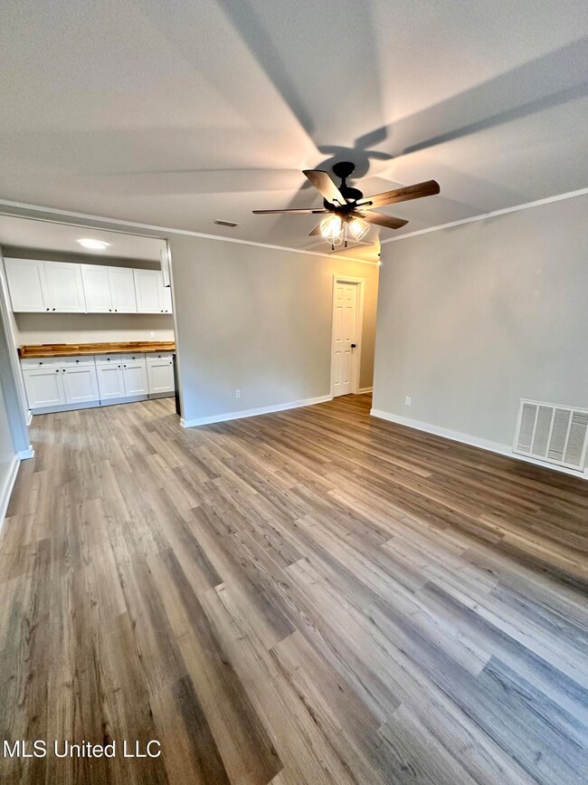 8156 Highway 198 E, Lucedale, MS 39452 - photo 2