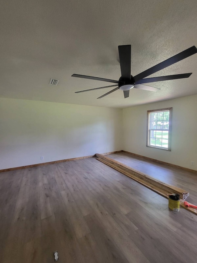 5455 11th St, Malone, FL 32445 - photo 3