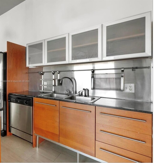 Neo Lofts unit 1815, Miami, FL 33130 - photo 7