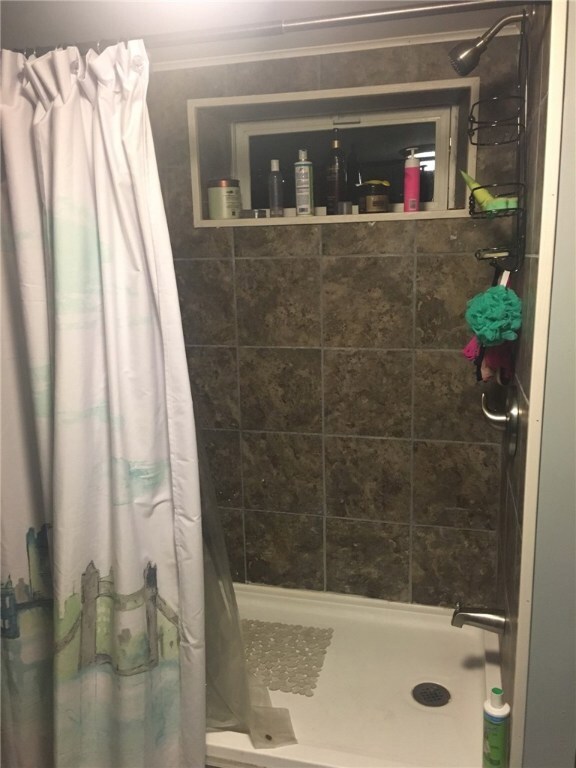 11 Swanton St, Cranston, RI 02910 - photo 5