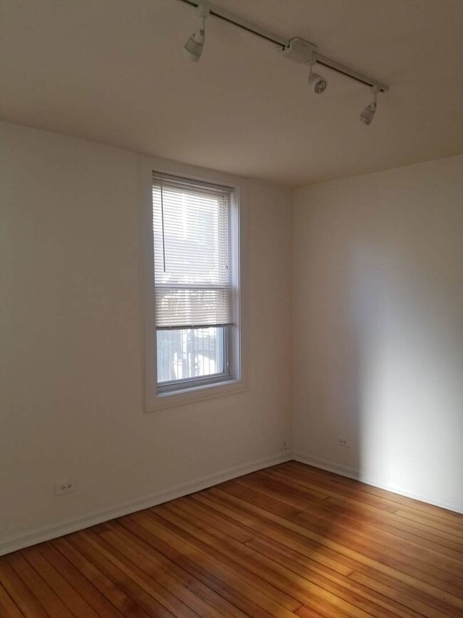 935 N Honore St unit 1R, Chicago, IL 60622 - photo 4