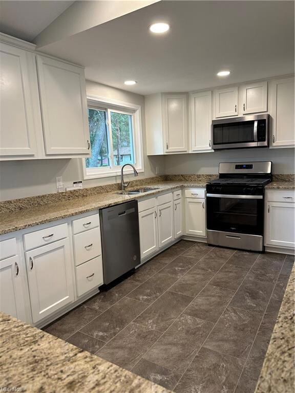 365 Cambridge Dr, Aurora, OH 44202 - photo 6