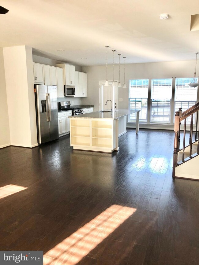 824 Basswood Dr, Stafford, VA 22554 - photo 6