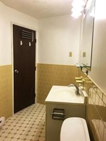 Sagamore Place Condominiums unit 410, Quincy, MA 02171 - photo 7