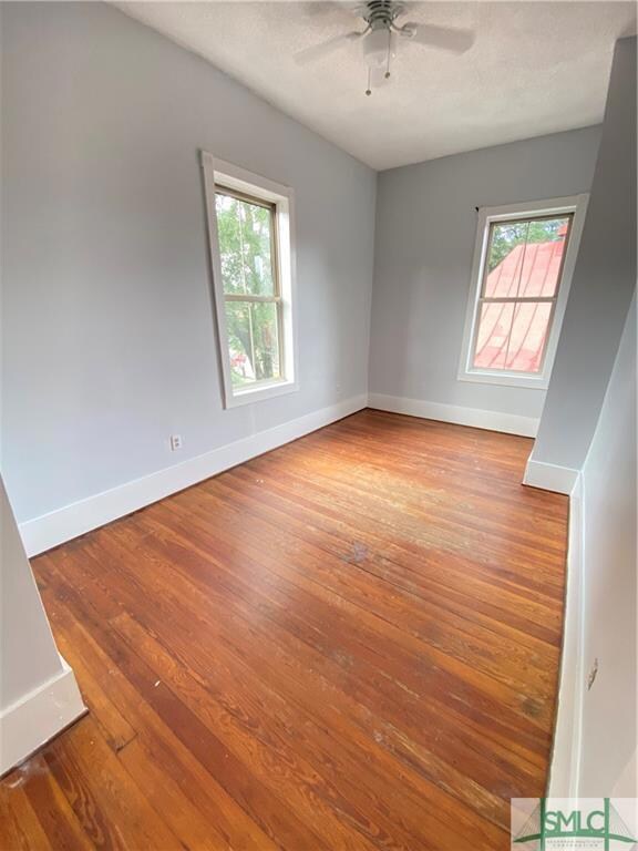 210 E 40th St, Savannah, GA 31401 - photo 4