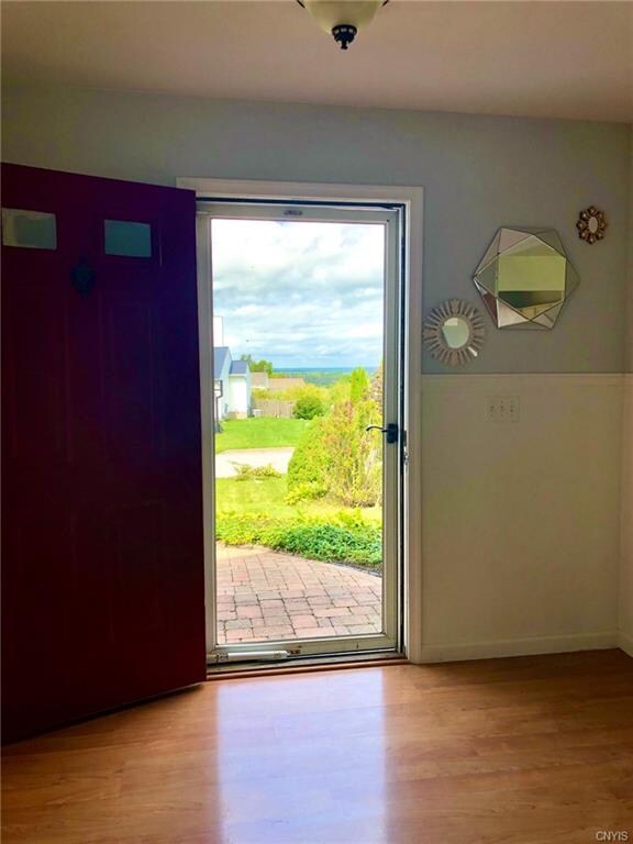 103 Bette Cir, Chittenango, NY 13037 - photo 4