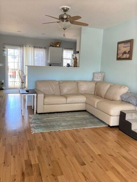 90 saco livingroom 3