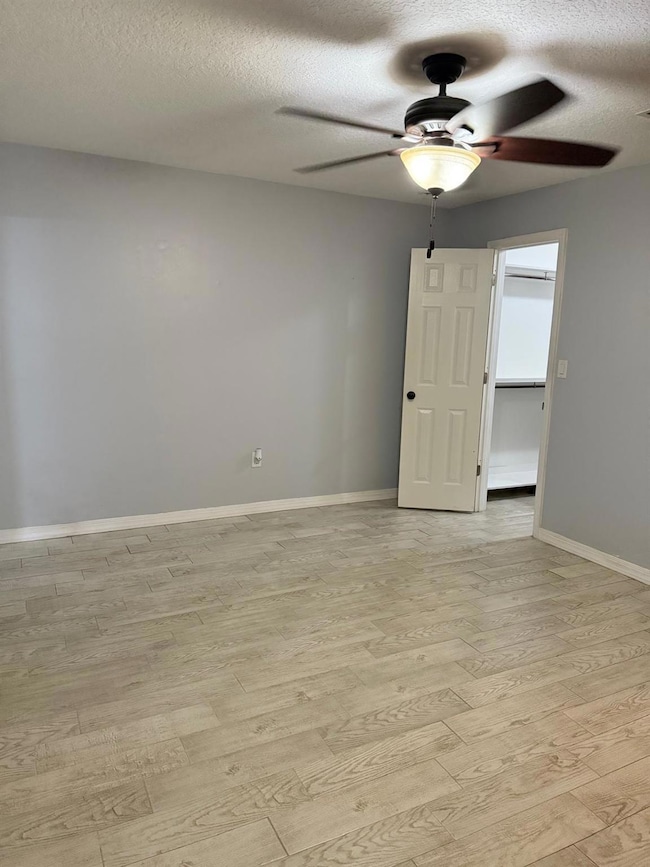 1077 Fernlea Dr unit B, West Palm Beach, FL 33417 - photo 5