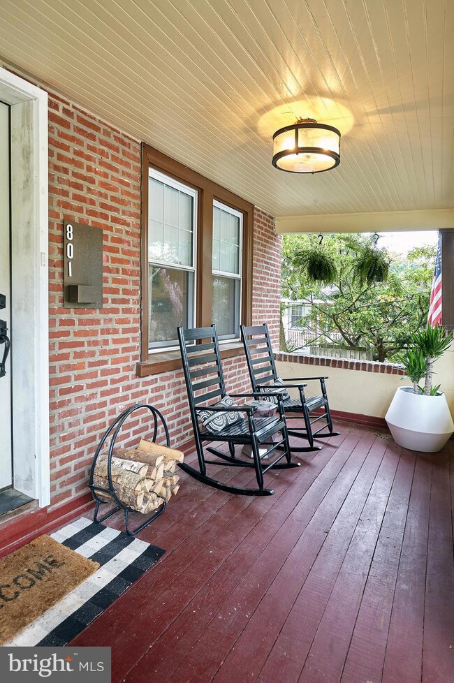 801 Clifford Ave, Ardmore, PA 19003 - photo 2