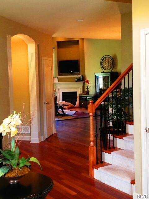 5507 Bayberry Ln, Whitehall, PA 18052 - photo 5