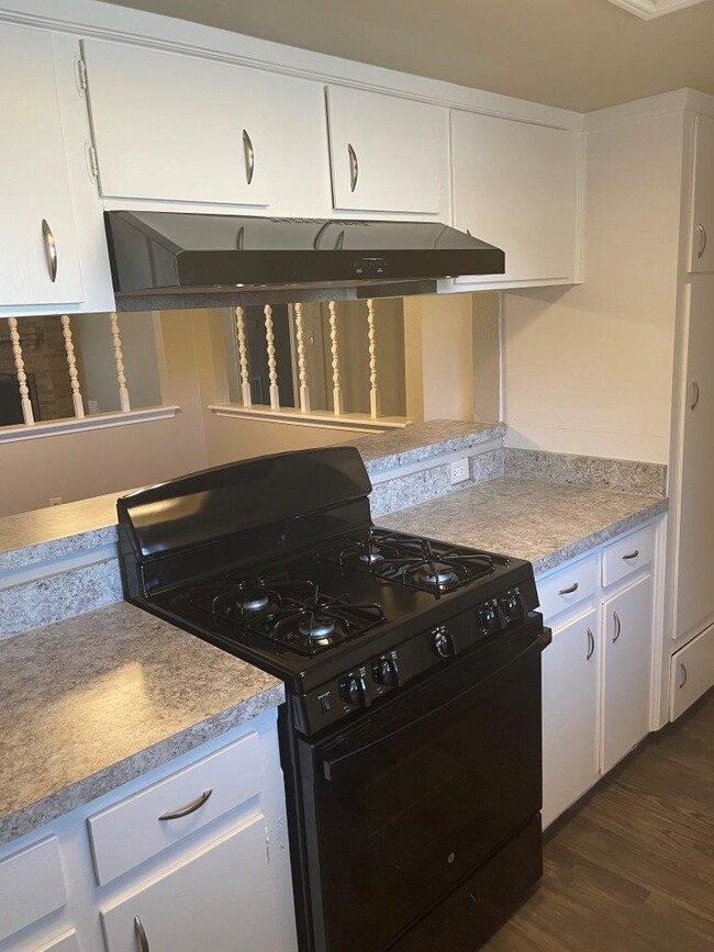 3622 Sardis Ln, Houston, TX 77088 - photo 5