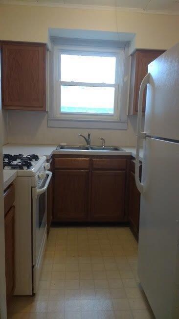 kitchen (002)