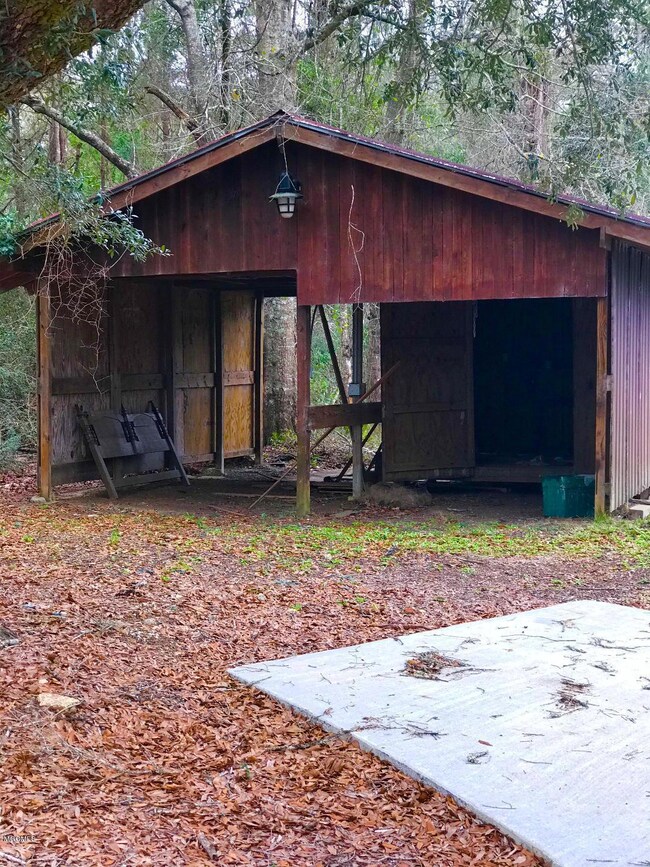 Barn