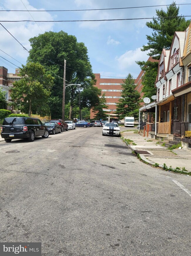 542 E Penn St, Philadelphia, PA 19144 - photo 5