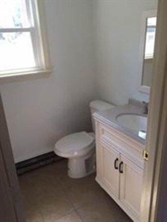 32 Lake St unit 1, East Weymouth, MA 02189 - photo 4