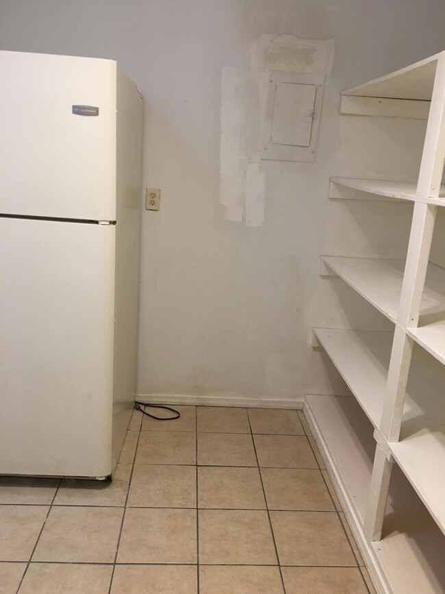 1709 Ron Cerrudo St, El Paso, TX 79936 - photo 6