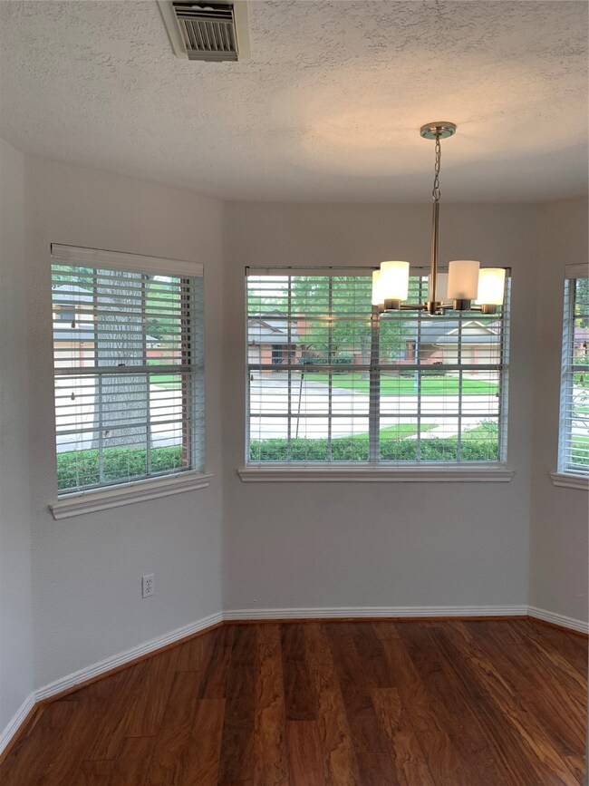 16115 Springbank Dr, Houston, TX 77095 - photo 6