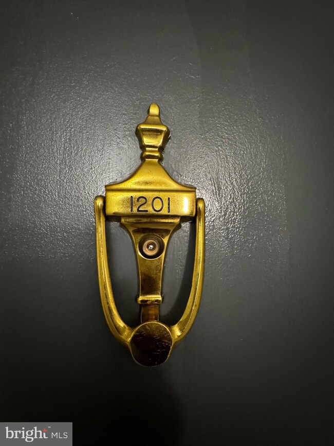 Woodbury Heights Condominium unit 1201, Arlington, VA 22201 - photo 4