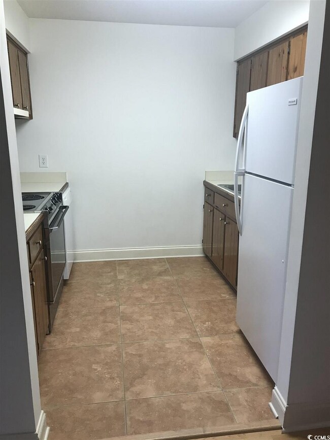 10 Laurel St unit 8 Kingston Pointe, Conway, SC 29526 - photo 4