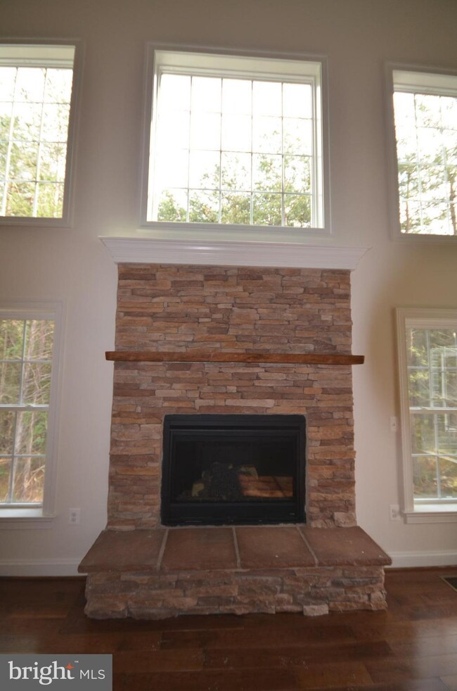 10020 Windy Hill Dr, Nokesville, VA 20181 - photo 6