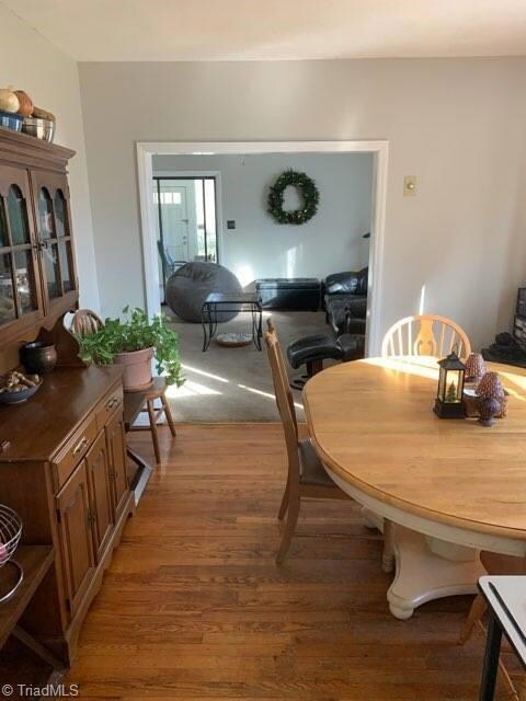 1911 Murrayhill Rd, Greensboro, NC 27403 - photo 4